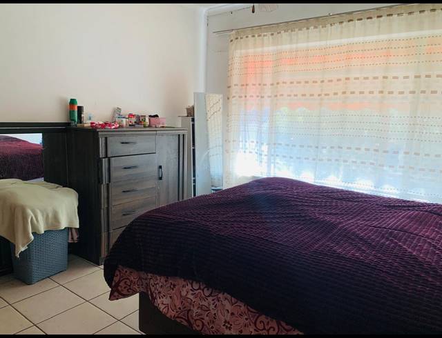3 BEDROOM FLAT FOR SALE IN VEREENIGING CENTRAL